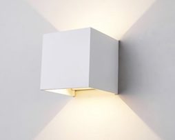 Plafoniere Da Muro Economiche : Applique led cubo lampada da parete 10w 1200lm luce regolabile up