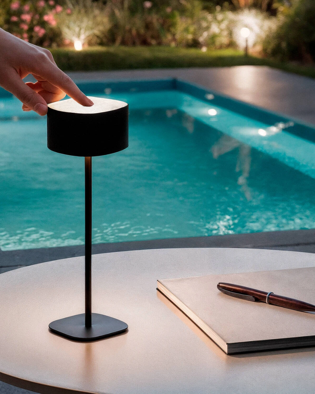 Lampada da Tavolo LED 2W Portatile Mounka Square - Nero (2)