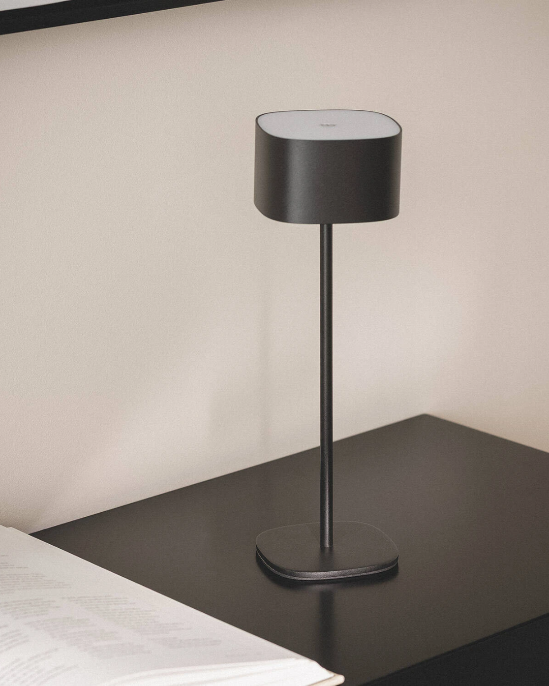 Lampada da Tavolo LED 2W Portatile Mounka Square - Nero (4)