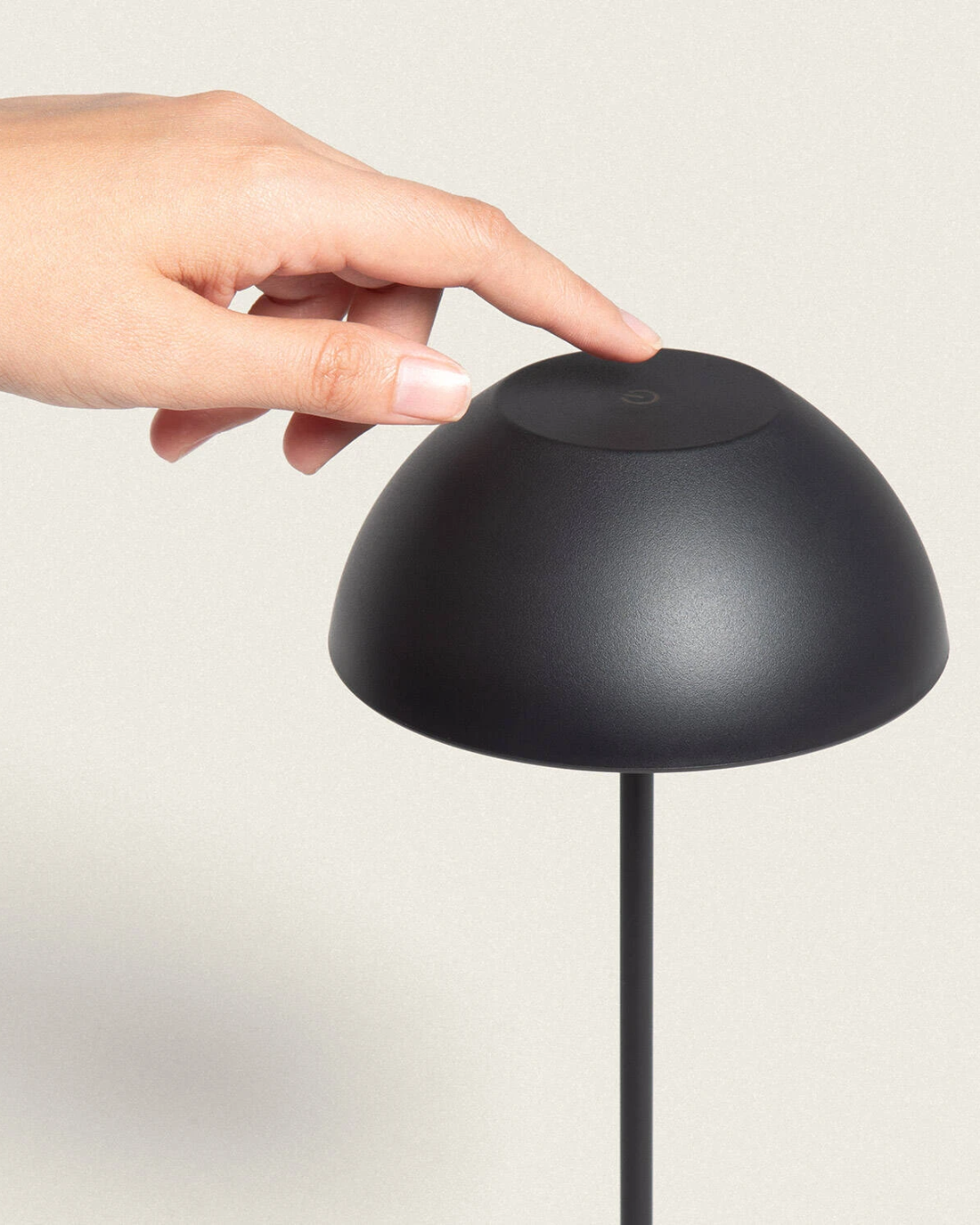 Lampada da Tavolo LED 2W Portatile Mugla - Nero (4)