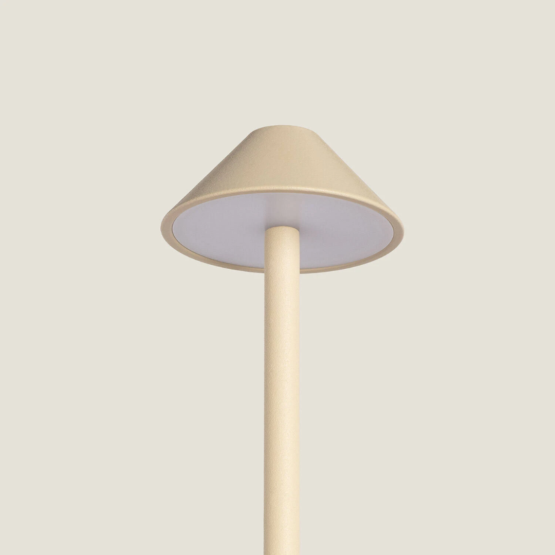 Lampada da Tavolo LED Portatile Per Esterni Magatzi - Beige (4)