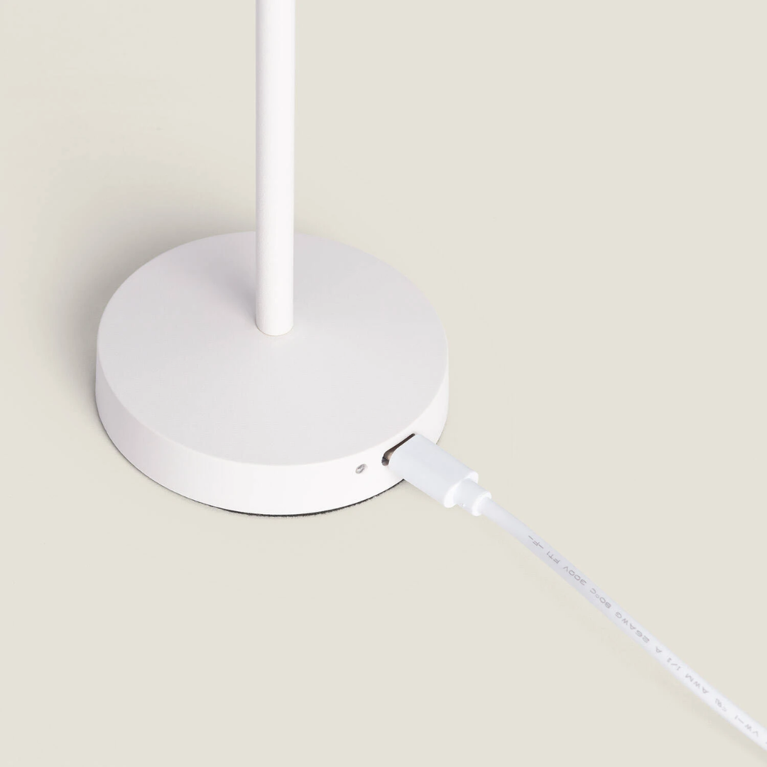 Lampada da Tavolo LED Portatile Per Esterni Magatzi - Bianco (5)