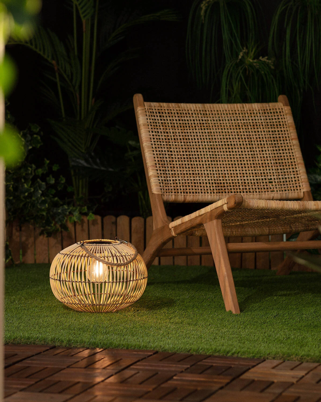 Lampada da Tavolo LED Solare Rattan Sirpur (5)