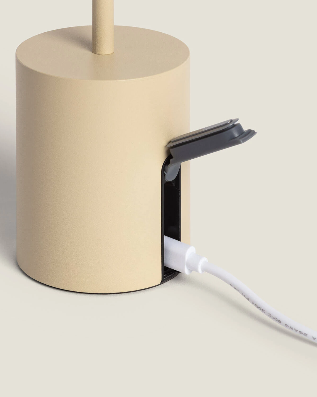 Lampada da Tavolo LED Wireless per Esterni Ula - Beige (11)