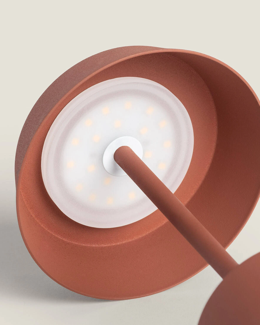 Lampada da Tavolo LED Wireless per Esterni Ula - Terracotta (6)