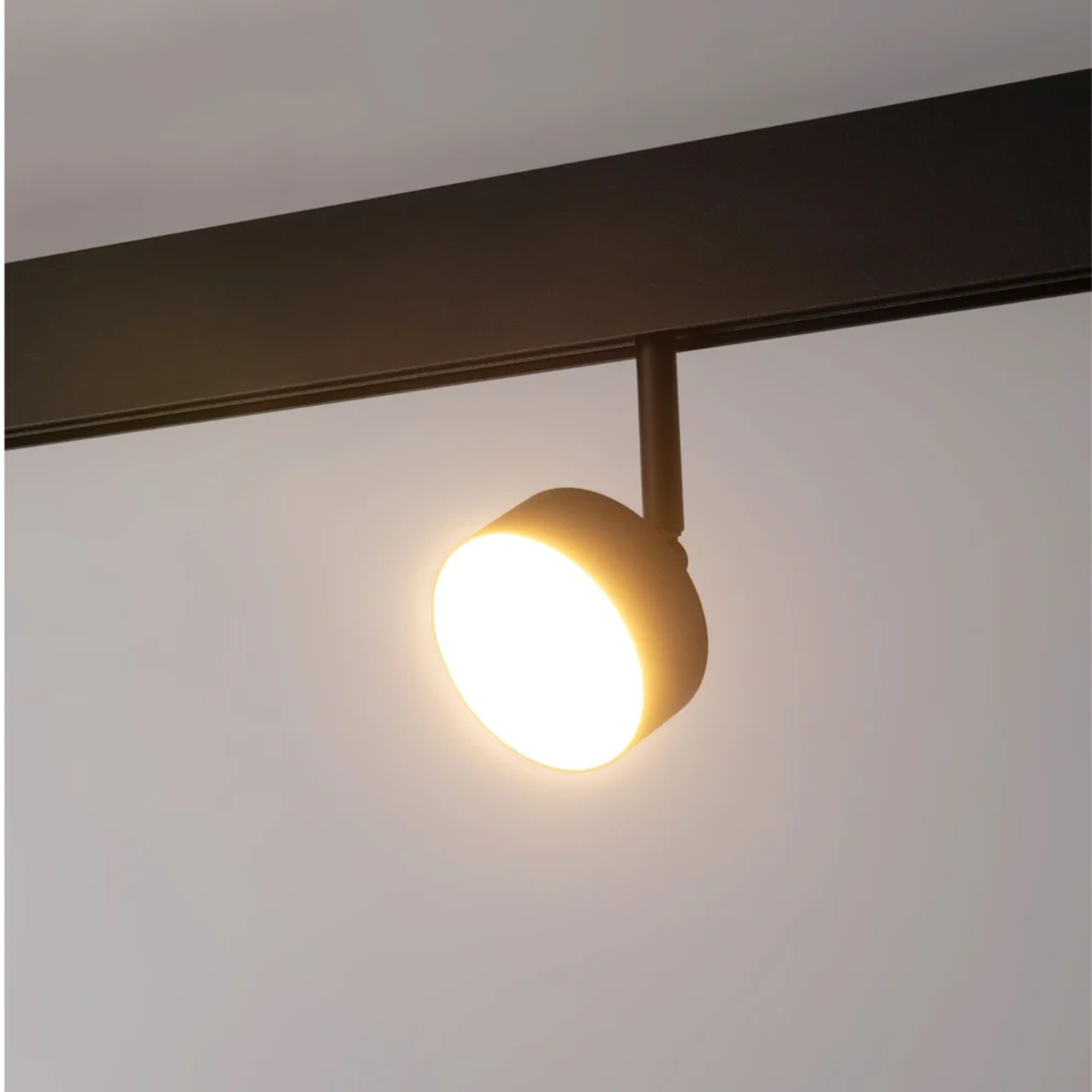 Lampada circolare orientabile per binario magnetico 9W 48V - De Sanctis Light and Design - immagine 2
